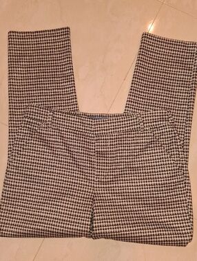 Democracy Beige Houndstooth Absolution Pants Size 6